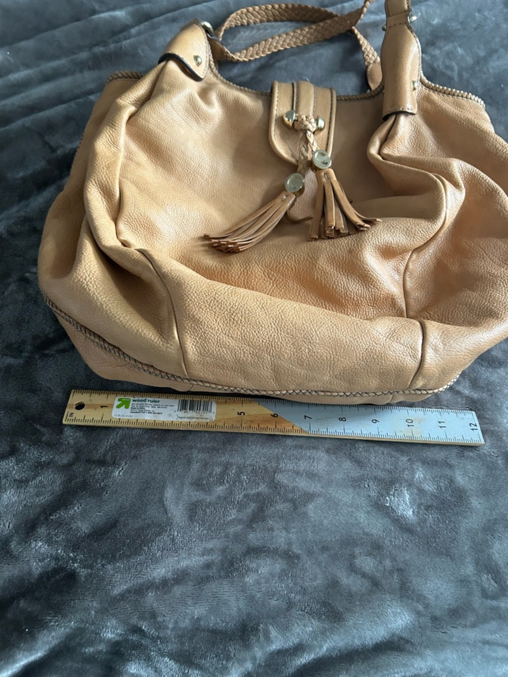 Gucci Camel Leather Tassel Shoulder Bag - Picture 15 of 16